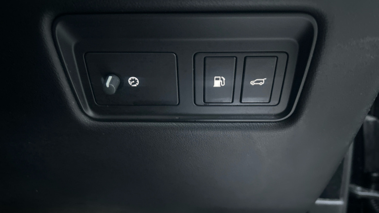 Land Rover Range Rover Sport 2.0 P400e HSE Dynamic Black 5dr Auto Estate